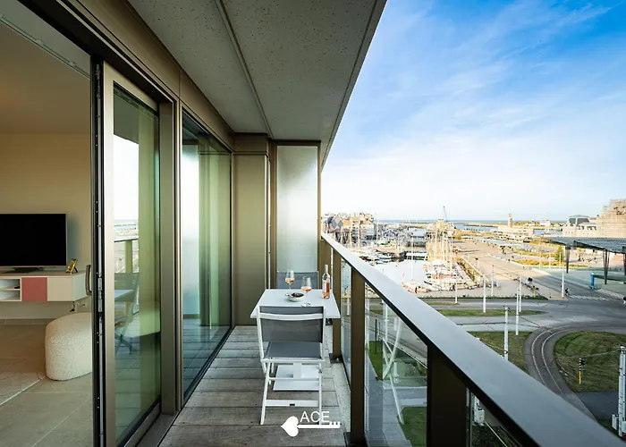 Ace - Sky - Uitzonderlijk Zicht Over De Haven *